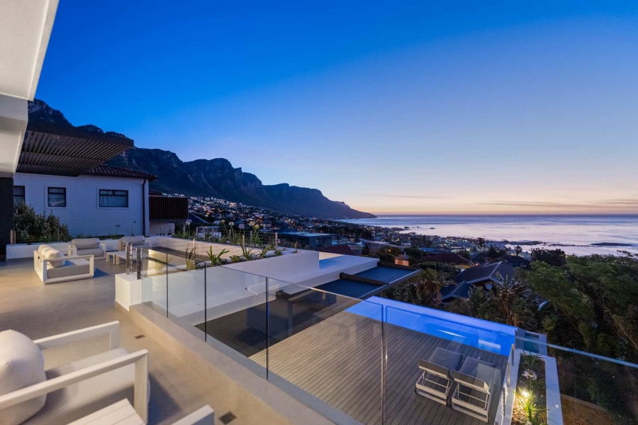 4 Bedroom Property for Sale in Camps Bay Western Cape